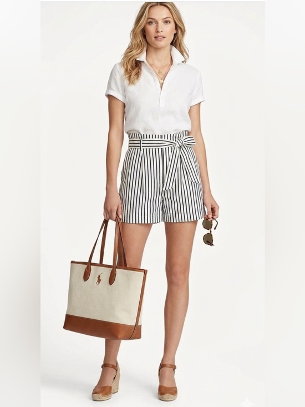 Zara Navy & White Striped Nautical Midrise Shorts Front Tie Size Medium